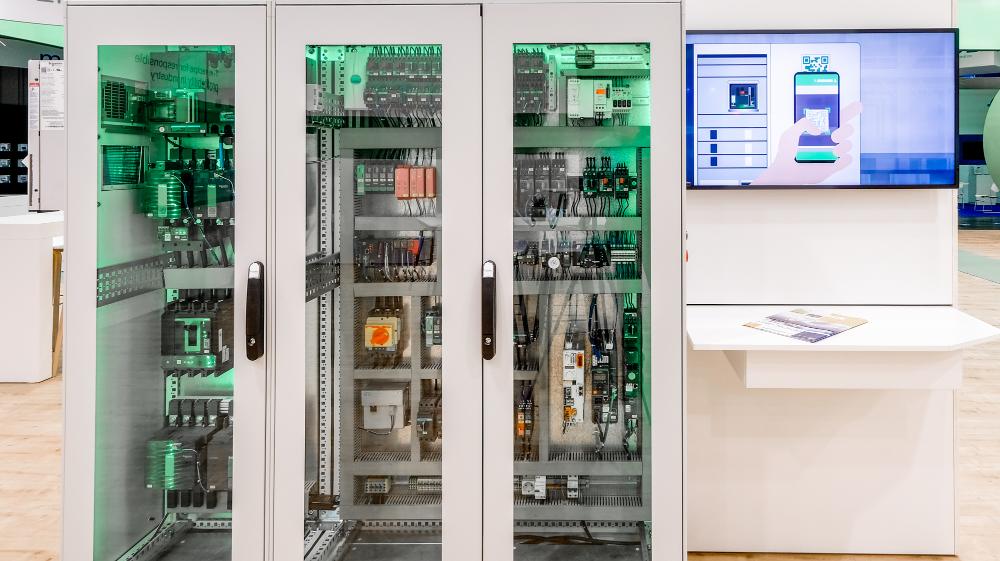 Schneider Electric kooperiert bei kohlenstoffarmem Stahl mit ArcelorMittal