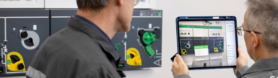services team using augmented reality app to monitor SM AirSeT 