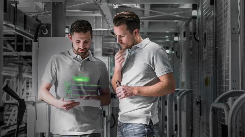 Schneider Electric publie un nouveau livre blanc sur le refroidissement liquide pour les centres de données d'IA