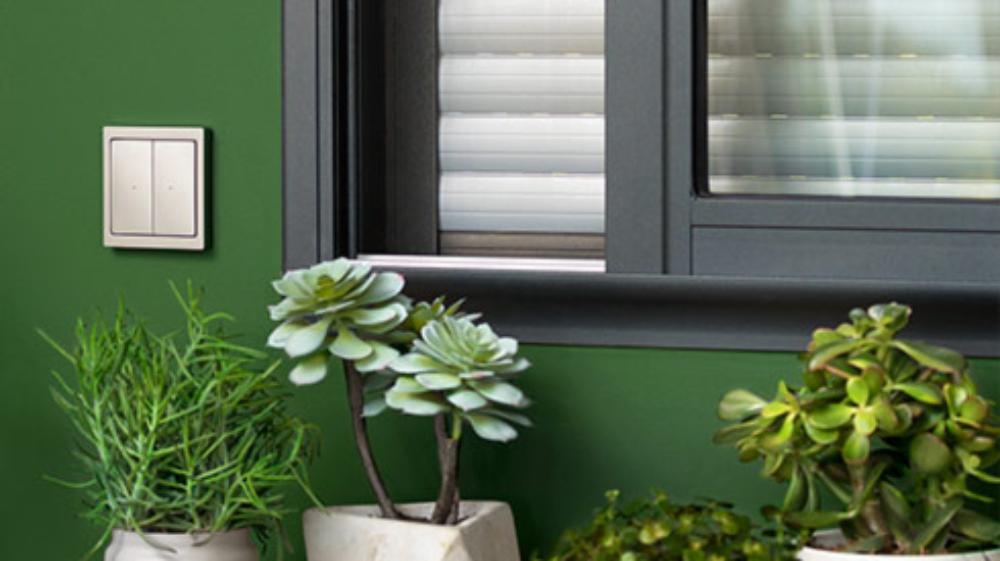 Schneider Electric Unveils New Products to Increase Energy Efficiency on the Path to a Net-Zero World