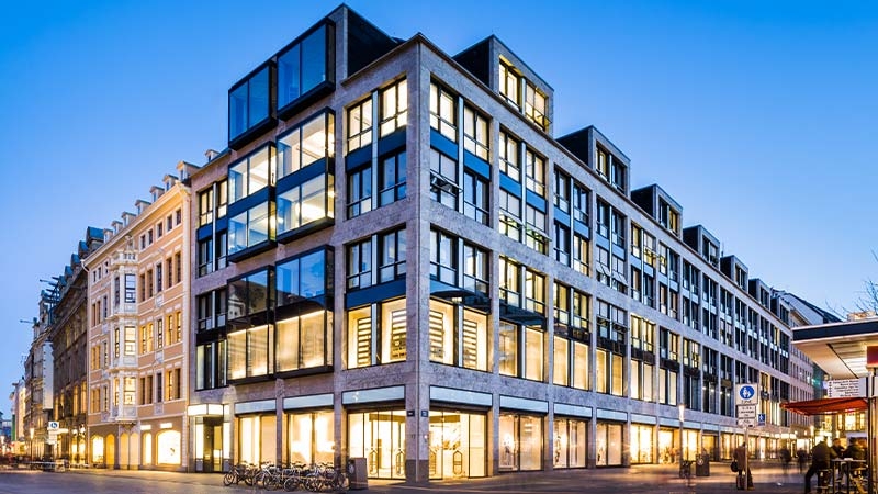 A building with many windows