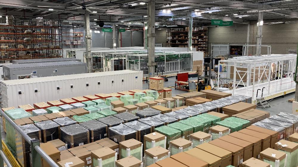 Mobile datacentre er fremtiden – Schneider Electric opskalerer produktionen