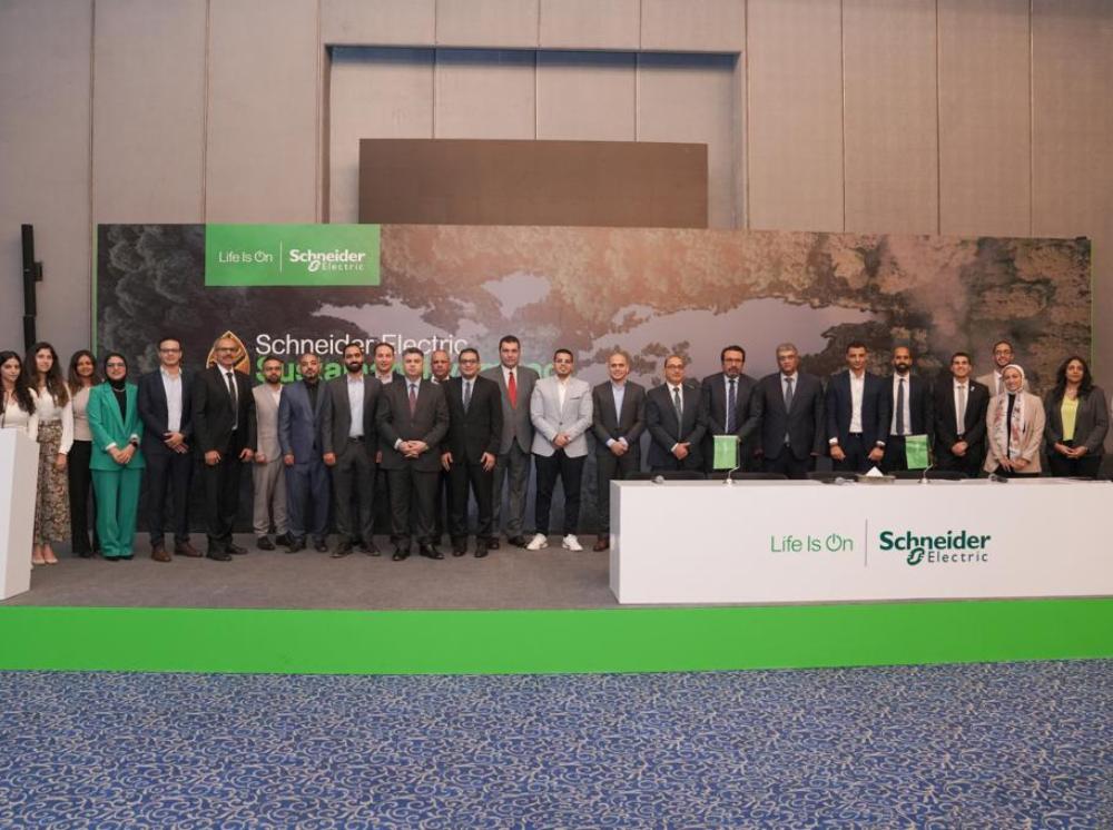 Schneider Electric_Sustainability Awards_ (6).jpg