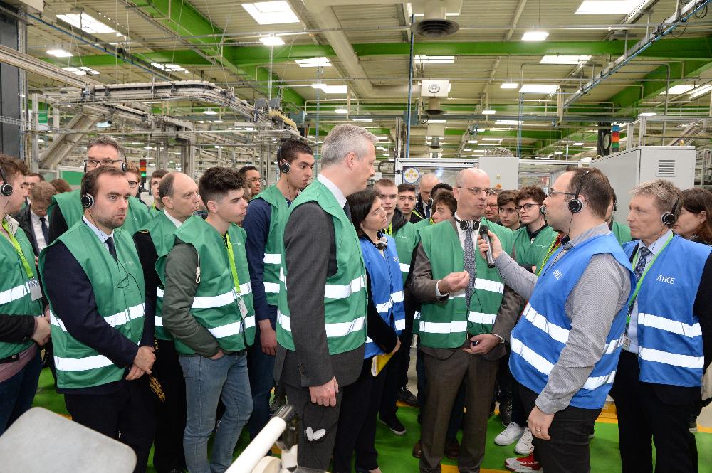 Lancement national de la Semaine de l'Industrie 2019 sur le site Schneider Electric du Vaudreuil 2 (.jpg, Image)