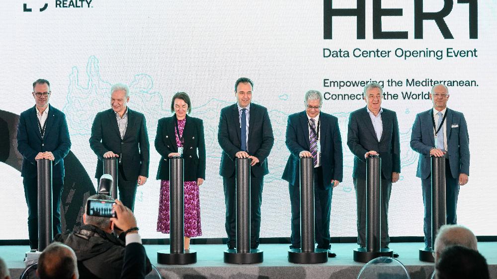 Η Digital Realty και η Schneider Electric εγκαινιάζουν τη νέα Ψηφιακή Πύλη HER1 για τη Νότια Ευρώπη