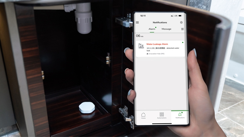 Water Leakage alarm on mobile phone, smart home 