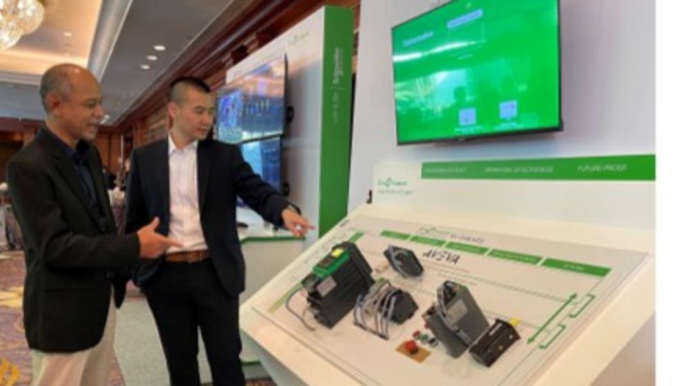Schneider Electric Tampilkan Solusi Digital dan Otomasi untuk Pengembangan Kawasan Industri Hijau di Jawa Timur