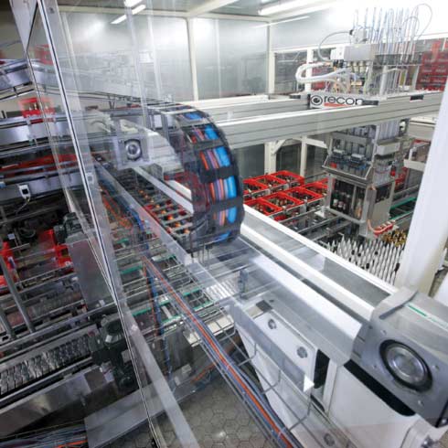 Food and beverage manufacturing facility, machine control, distribution management.