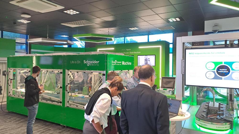 Schneider Electric showcases healthcare innovation with NHS Trusts