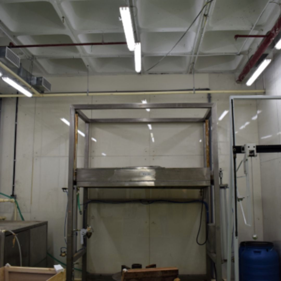 Dust chamber machinery