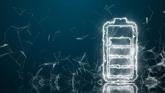 An illuminated battery banner 