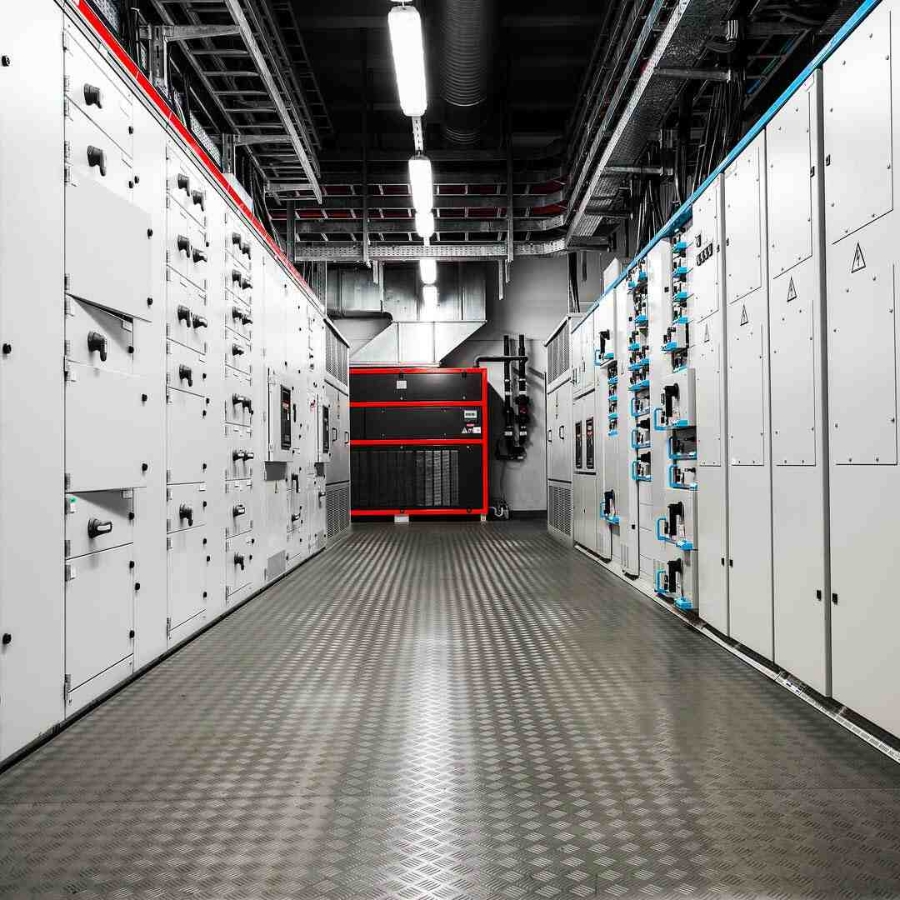 MASTERPACT server room