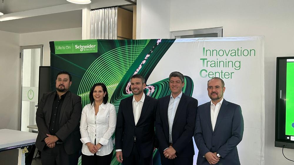 Schneider Electric inaugura su nuevo Centro de Entrenamiento