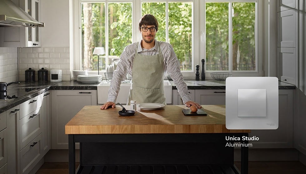 Unica studio aluminium