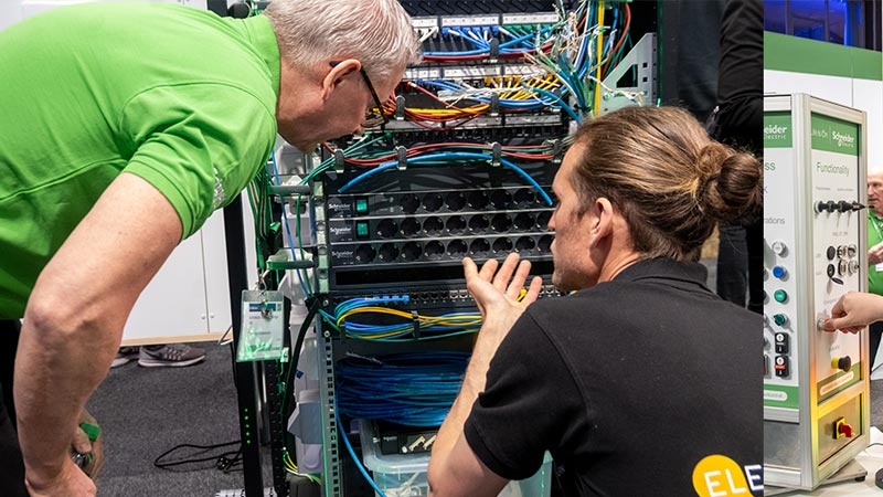 Two engineer in the office