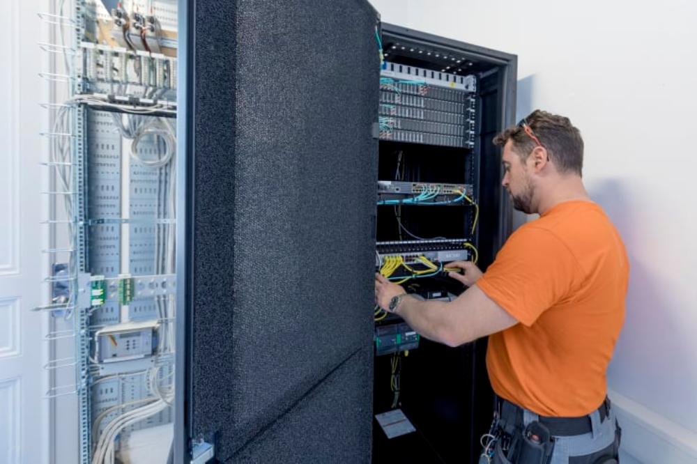 Ny IT-infrastruktur på Stockholms skolor för säkrare och pålitligare drift.jpg