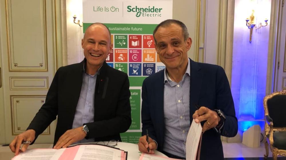 Schneider Electric Foundation i partnerskap med Solar Impulse Foundation – ska identifiera tusen lösningar för ett bättre klimat