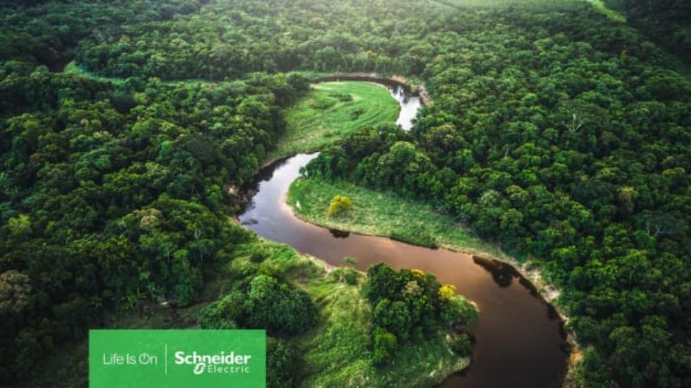 Schneider Electric fortsätter att leverera mot sina hållbarhetsmål – mobiliserar stöd från anställda, partners och kunder