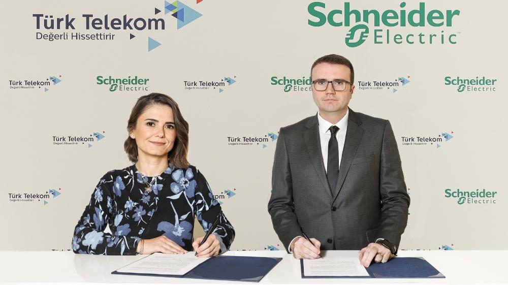 Türk Telekom ve Schneider Electric’den Endüstriyel Otomasyon anlaşması