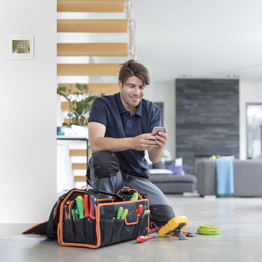 Electrician with toolbox