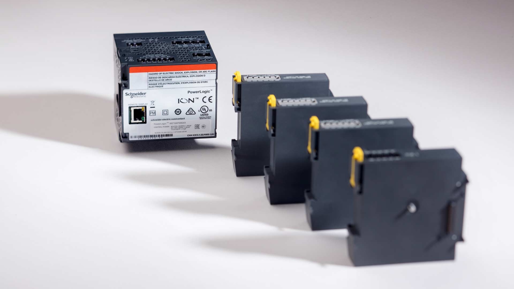 EcoStruxure™ Power Monitoring Expert edge control software Schneider