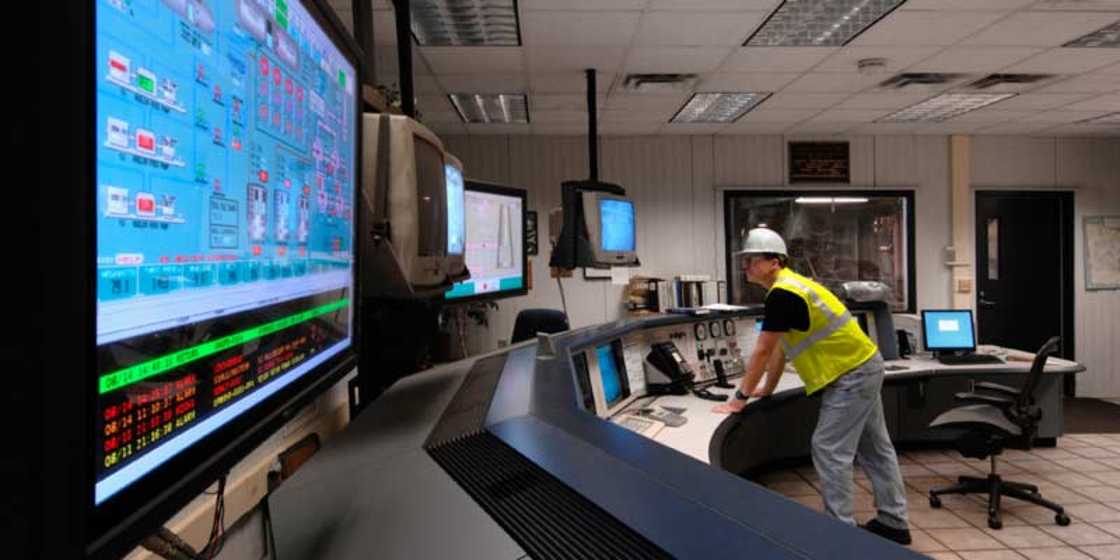 Alarm management and shelving Schneider Electric Global