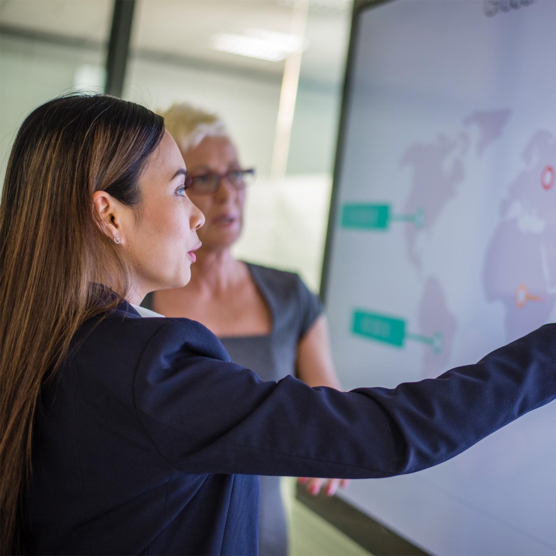 EcoStruxure for Healthcare IoT Solutions | Schneider Electric Global