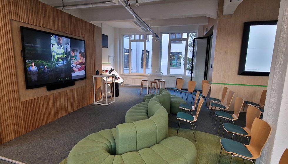 Smart home innovation hub