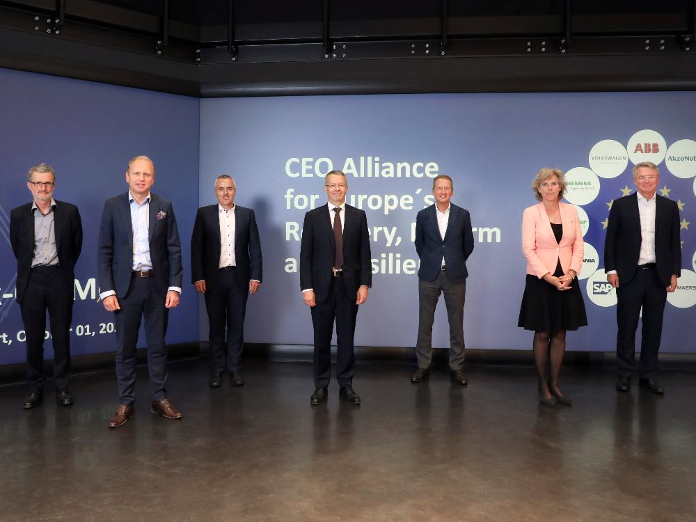 First Meeting of the European CEO Alliance in Stuttgart (.jpg)