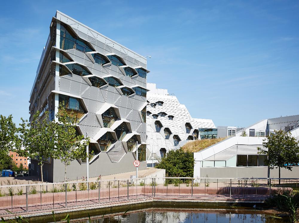 Coventry University.png