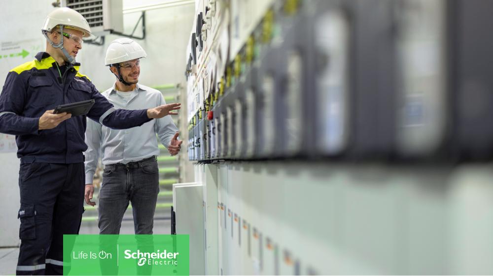 Schneider Electric advances industrial customers’ business resilience with EcoStruxure™ Service Plan for variable speed drives