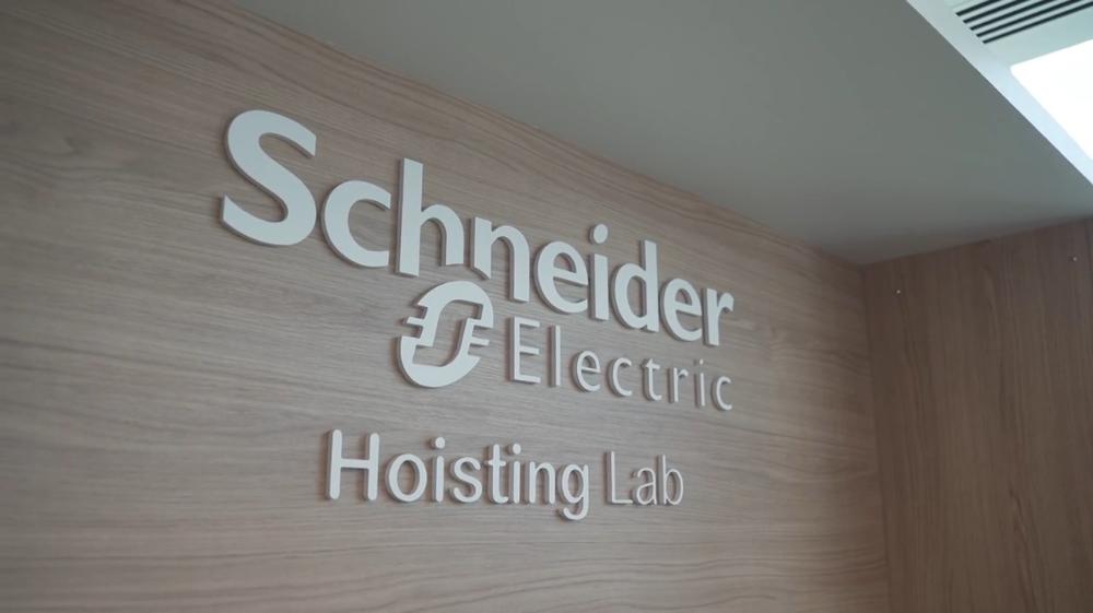 Schneider Electric and Capgemini Collaborate to Accelerate 5G Industrial Automation, Supported by Qualcomm