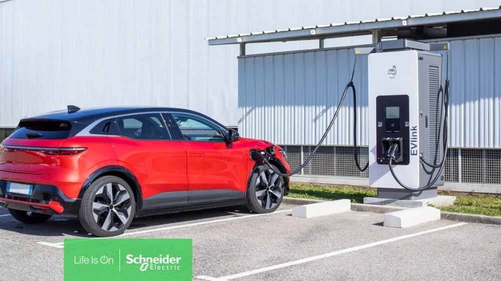 Schneider Electric accelerates the EV transition with faster, smarter, more reliable charging solutions